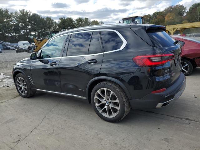 5UXCR6C54KLL64211 - 2019 BMW X5 XDRIVE40I BLACK photo 2