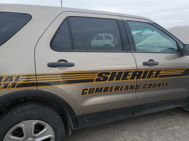 1FM5K8AR4HGA79439 - 2017 FORD EXPLORER POLICE INTERCEPTOR Braun Foto 10