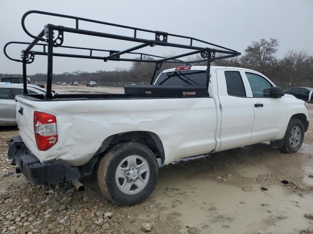 5TFTY5F12LX011046 - 2020 TOYOTA TUNDRA DOUBLE CAB SR/SR5 WHITE photo 3