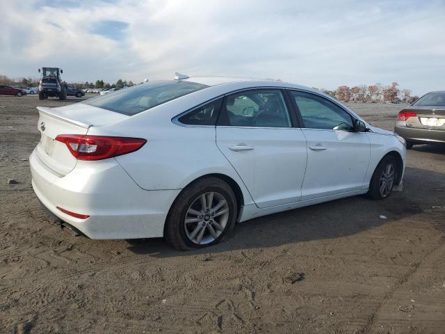 5NPE24AF1HH458316 - 2017 HYUNDAI SONATA SE WHITE photo 3