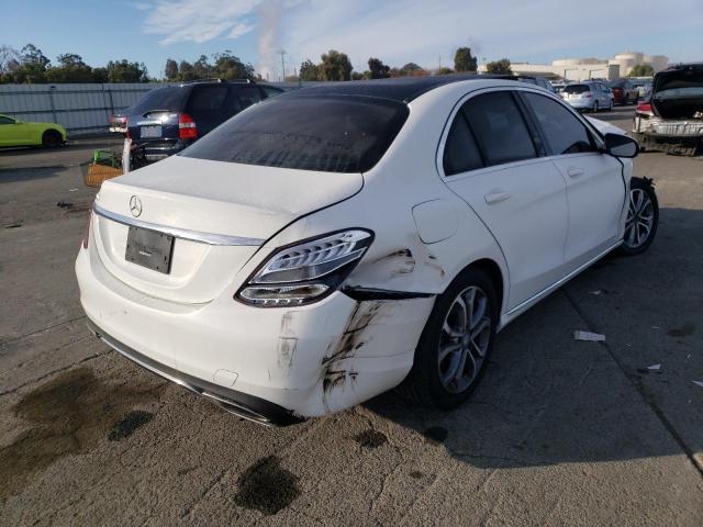 55SWF4JB8GU128495 - 2016 MERCEDES-BENZ C 300 WHITE photo 3