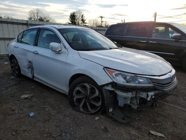 1HGCR2F8XGA239976 - 2016 HONDA ACCORD EXL WHITE photo 4