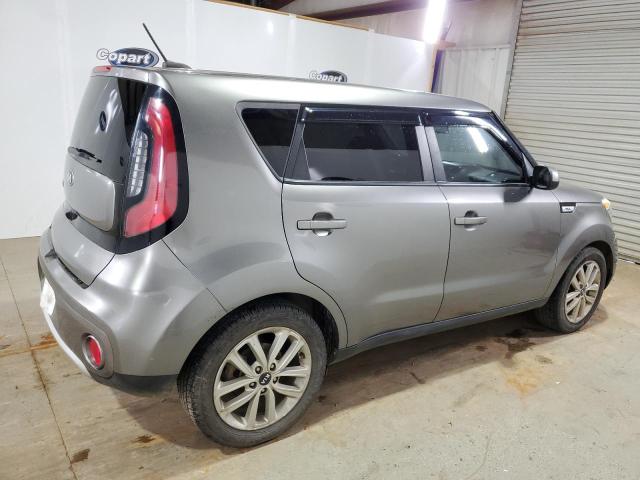 KNDJP3A52J7518308 - 2018 KIA SOUL + SILVER photo 3