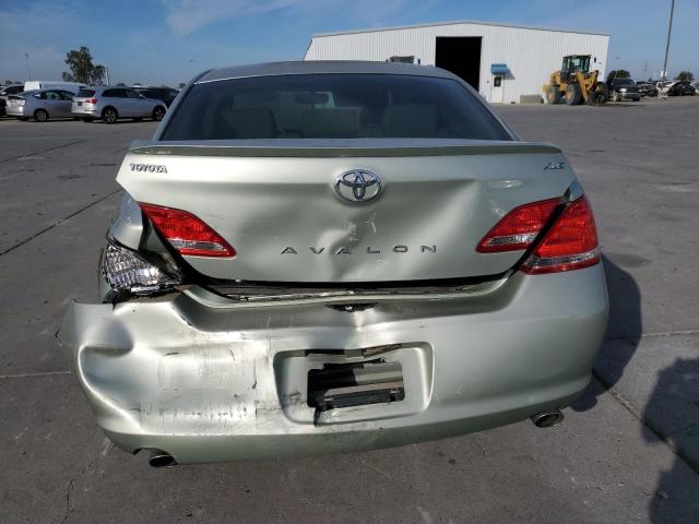 4T1BK36B46U085838 - 2006 TOYOTA AVALON XL GREEN photo 6