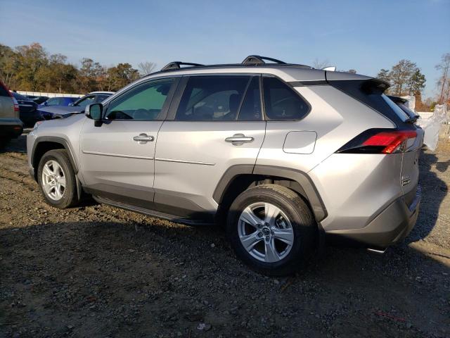 JTMP1RFVXKD025972 - 2019 TOYOTA RAV4 XLE SILVER photo 2