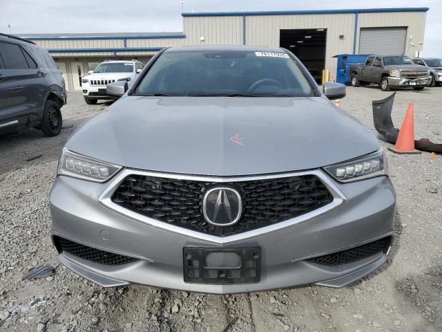 19UUB1F5XJA009130 - 2018 ACURA TLX TECH SILVER photo 5