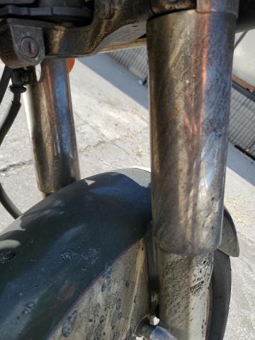 JH2RC4466XM100912 - 1999 HONDA VT750 CD2 GREEN photo 9