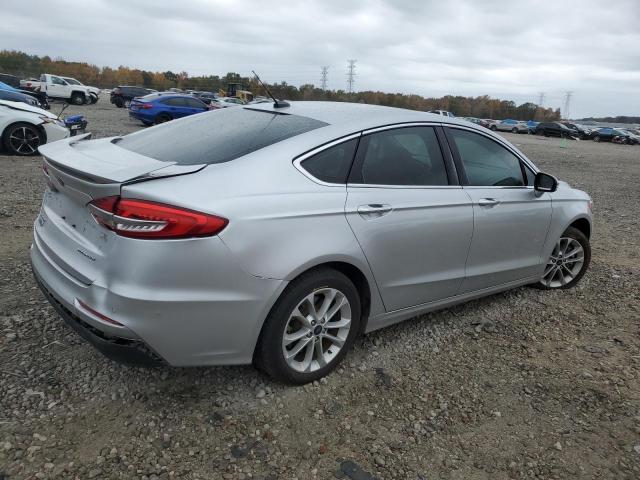 3FA6P0SU3KR145533 - 2019 FORD FUSION TITANIUM GRAY photo 3