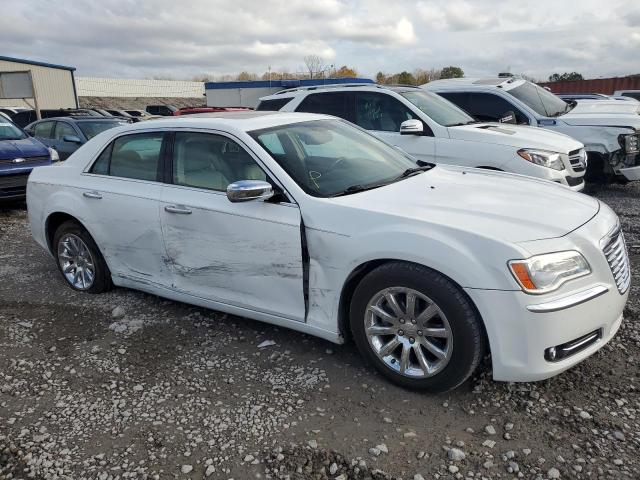 2C3CCACG5CH180762 - 2012 CHRYSLER 300 LIMITED WHITE photo 4