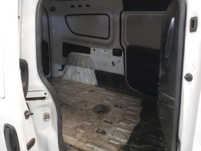 ZFBERFAB5J6K31699 - 2018 RAM PROMASTER WHITE photo 11