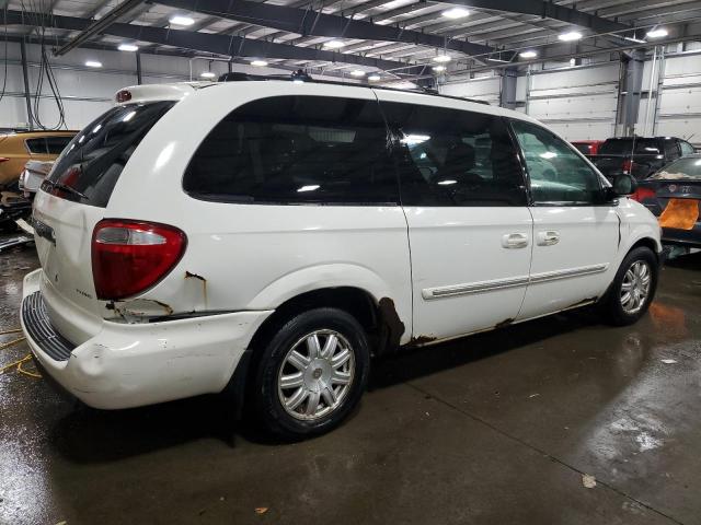 2C4GP54L25R166545 - 2005 CHRYSLER TOWN & COU TOURING WHITE photo 3