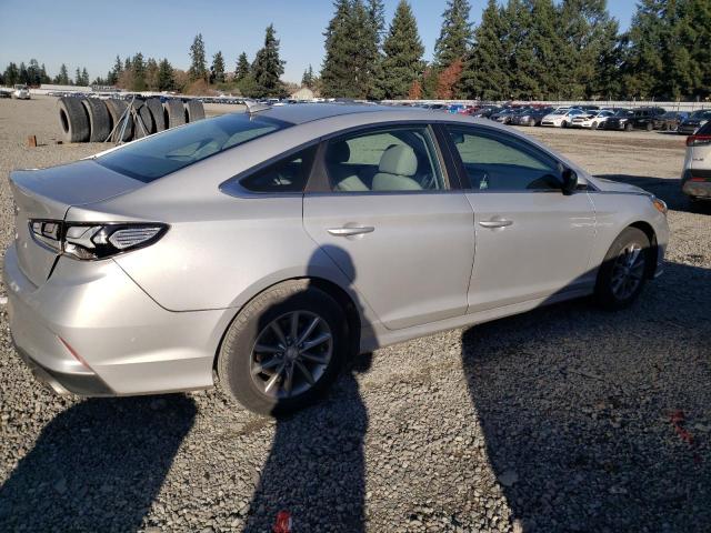 5NPE24AF3KH746880 - 2019 HYUNDAI SONATA SE SILVER photo 3