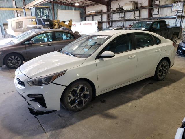 3KPF24AD2KE120129 - 2019 KIA FORTE FE WHITE photo 1