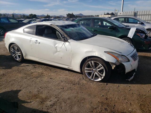 JNKCV64EX8M124187 - 2008 INFINITI G37 BASE WHITE photo 4