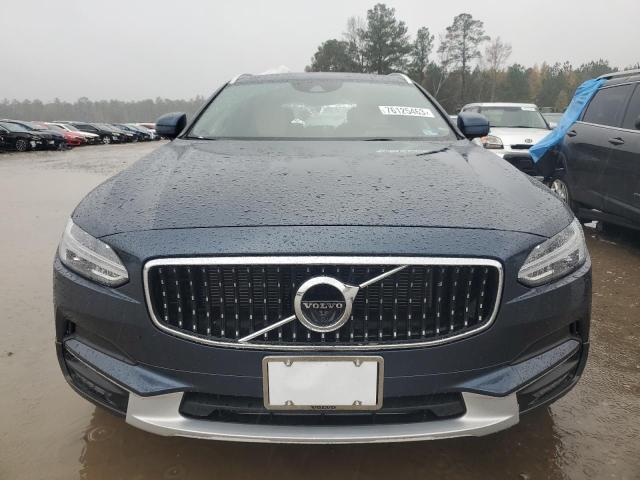 YV4A22NLXL1107033 - 2020 VOLVO V90 CROSS T6 INSCRIPTION BLUE photo 5