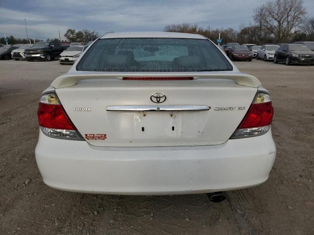 4T1BE32K35U614191 - 2005 TOYOTA CAMRY LE WHITE photo 6