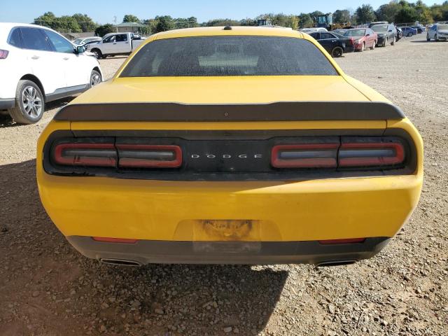 2C3CDZAG4JH339296 - 2018 DODGE CHALLENGER SXT YELLOW photo 6