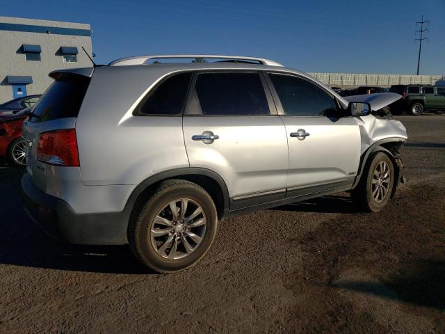 5XYKUDA26BG034686 - 2011 KIA SORENTO EX SILVER photo 3