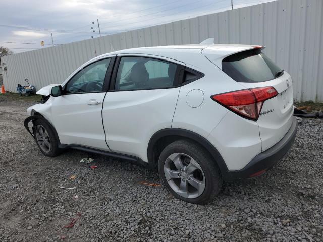 3CZRU6H39JM705935 - 2018 HONDA HR-V LX WHITE photo 2