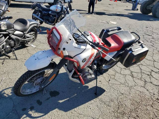 WB1047902L6134328 - 1990 BMW R100 GS PARISDAKAR WHITE photo 2