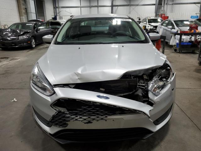 1FADP3FE5JL223741 - 2018 FORD FOCUS SE SILVER photo 5