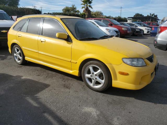 JM1BJ246521483773 - 2002 MAZDA PROTEGE PR5 YELLOW photo 4