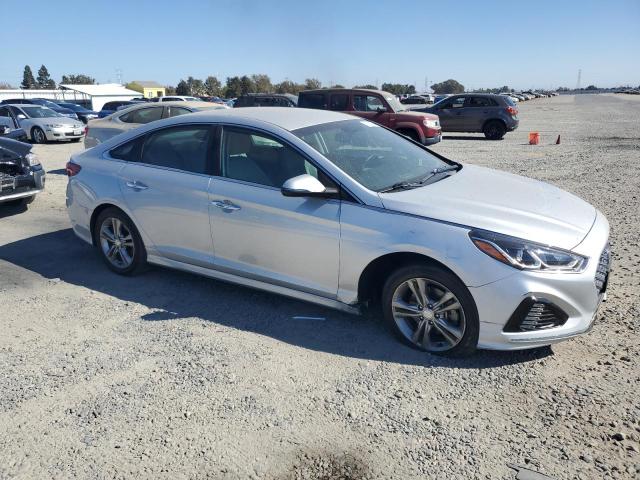 5NPE34AF2KH769502 - 2019 HYUNDAI SONATA LIMITED SILVER photo 4