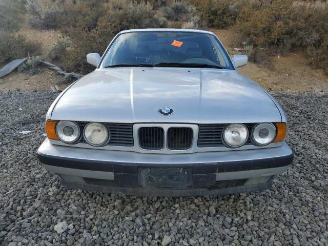 WBAHC1315LBC91463 - 1990 BMW 525 I SILVER photo 5