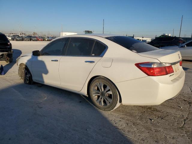 1HGCR2F36DA097934 - 2013 HONDA ACCORD LX WHITE photo 2