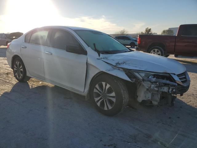 1HGCR2F36DA097934 - 2013 HONDA ACCORD LX WHITE photo 4