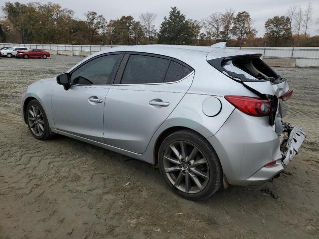 3MZBN1L38JM251799 - 2018 MAZDA 3 TOURING GRAY photo 2