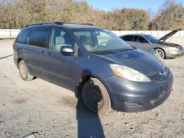 5TDZK23C08S219021 - 2008 TOYOTA SIENNA CE SILVER photo 4