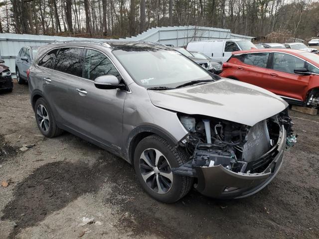 5XYPHDA56JG421774 - 2018 KIA SORENTO EX GRAY photo 4