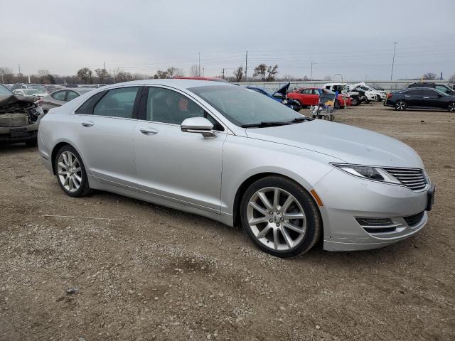 3LN6L2G92GR602180 - 2016 LINCOLN MKZ SILVER photo 4