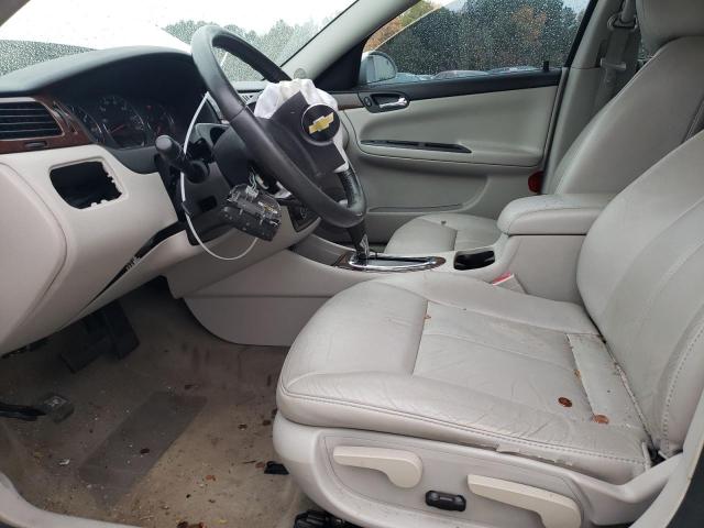 2G1WB5EK7A1256405 - 2010 CHEVROLET IMPALA LT WHITE photo 7