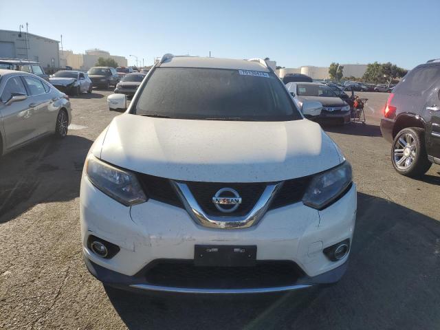 5N1AT2MT4EC819140 - 2014 NISSAN ROGUE S WHITE photo 5