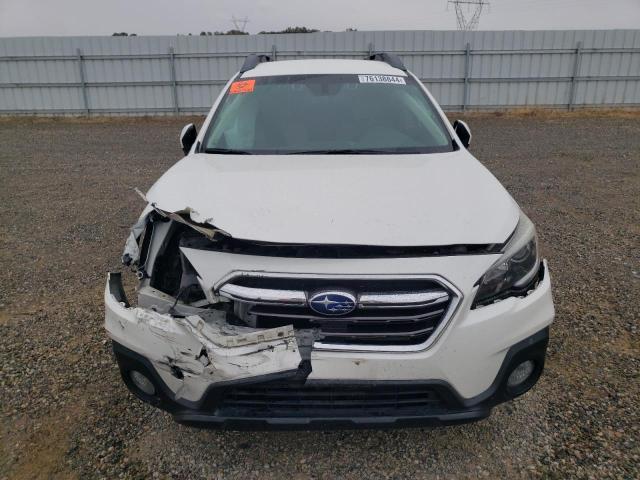 4S4BSAFC6J3308084 - 2018 SUBARU OUTBACK 2.5I PREMIUM WHITE photo 5