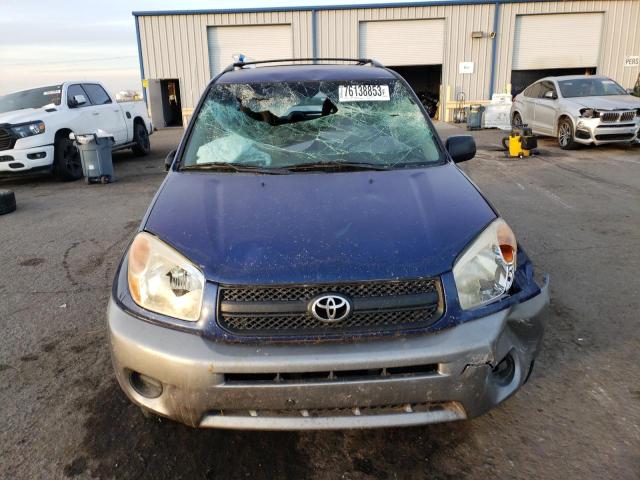 JTEGD20V740019463 - 2004 TOYOTA RAV4 BLUE photo 5