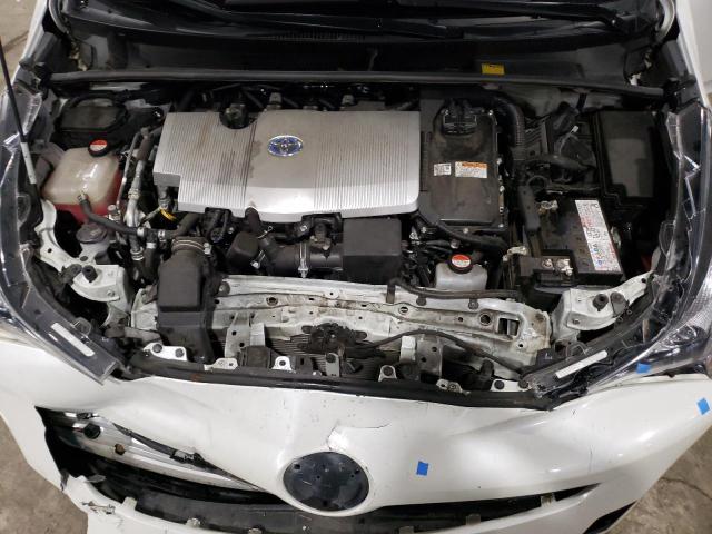 JTDKARFU8G3016041 - 2016 TOYOTA PRIUS WHITE photo 11