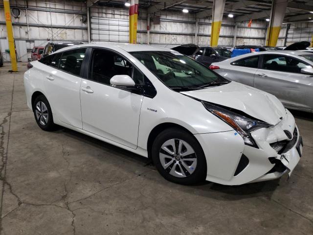 JTDKARFU8G3016041 - 2016 TOYOTA PRIUS WHITE photo 4