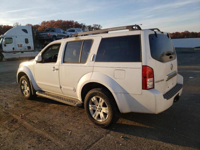 5N1AR18U45C751644 - 2005 NISSAN PATHFINDER LE WHITE photo 2