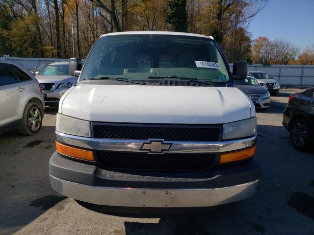 1GAWGRFA7E1155360 - 2014 CHEVROLET EXPRESS G2 LT WHITE photo 5