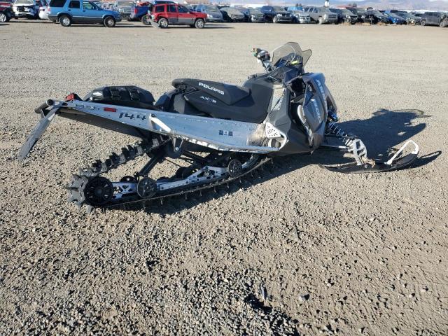 SN1EEC8P3JC176399 - 2019 POLA SNOWMOBILE GRAY photo 4