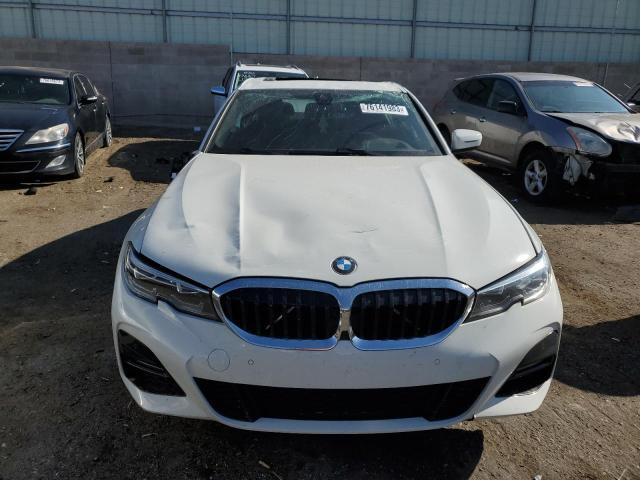 3MW5R7J04M8B69305 - 2021 BMW 330XI WHITE photo 5