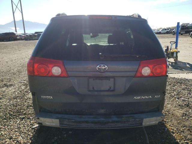 5TDZK22C99S257172 - 2009 TOYOTA SIENNA XLE GRAY photo 6