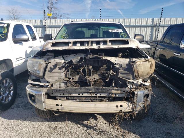 5TFUM5F14EX052474 - 2014 TOYOTA TUNDRA DOUBLE CAB SR/SR5 WHITE photo 5