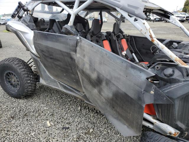 3JBVNAW21KK000187 - 2019 CAN-AM MAVERICK X RS TURBO R TWO TONE photo 10