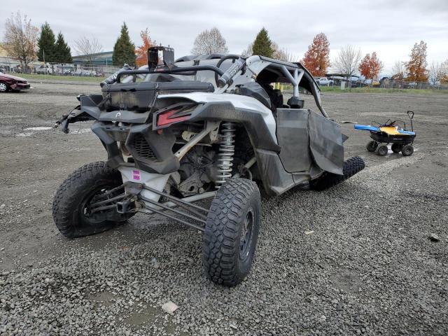 3JBVNAW21KK000187 - 2019 CAN-AM MAVERICK X RS TURBO R TWO TONE photo 4