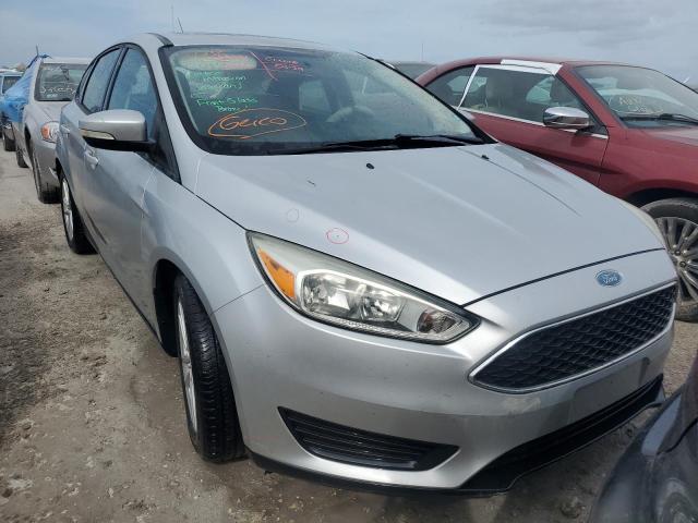 1FADP3K24FL329018 - 2015 FORD FOCUS SE SILVER photo 5