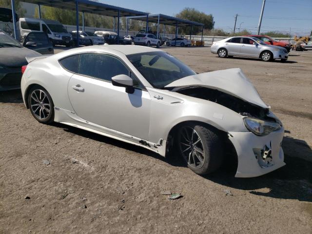 JF1ZNAA11E9706943 - 2014 TOYOTA SCION FR-S WHITE photo 4
